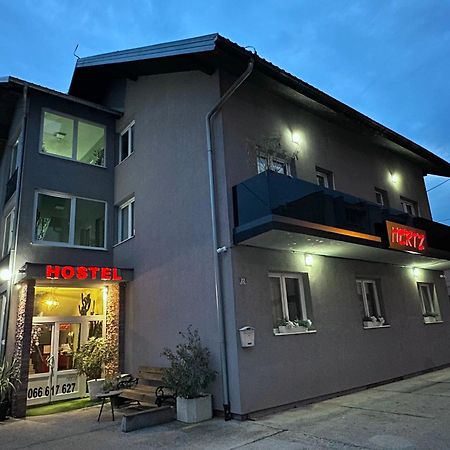 Hostel Herz บันยาลูกา ภายนอก รูปภาพ