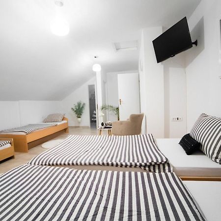 Hostel Herz บันยาลูกา ภายนอก รูปภาพ