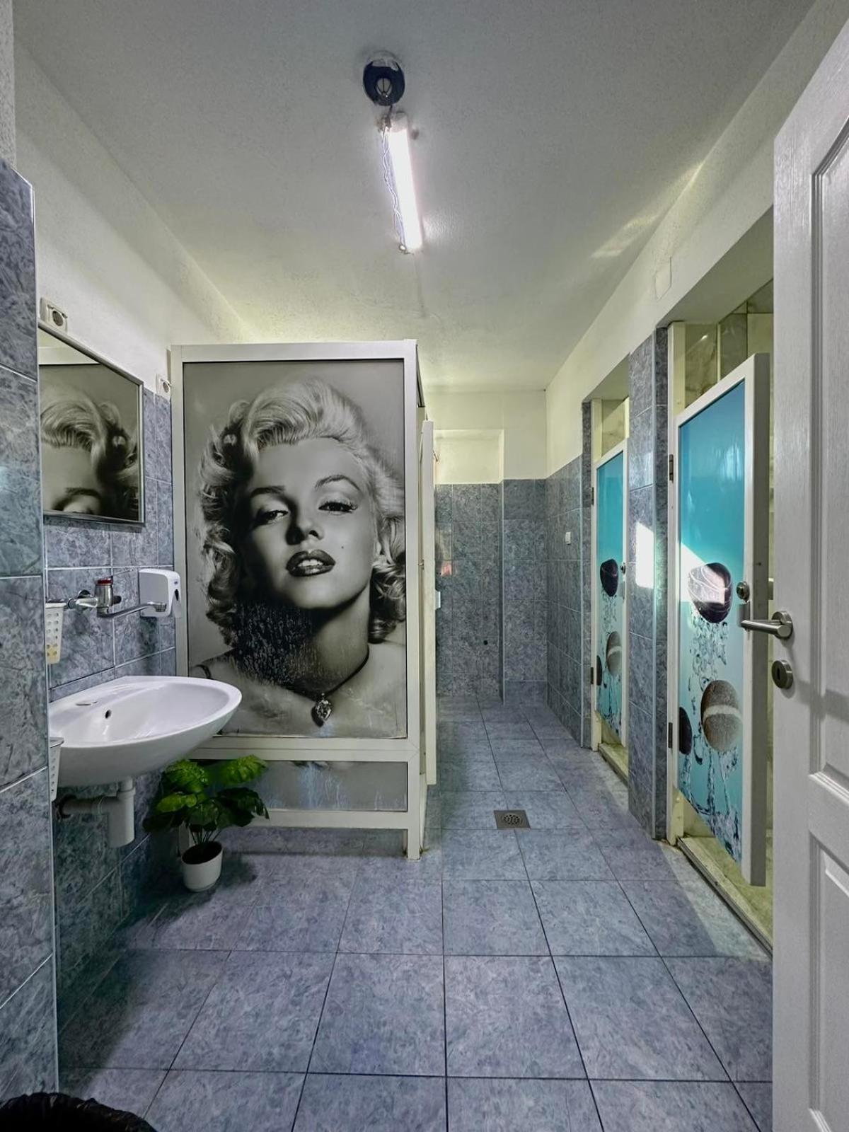 Hostel Herz บันยาลูกา ภายนอก รูปภาพ