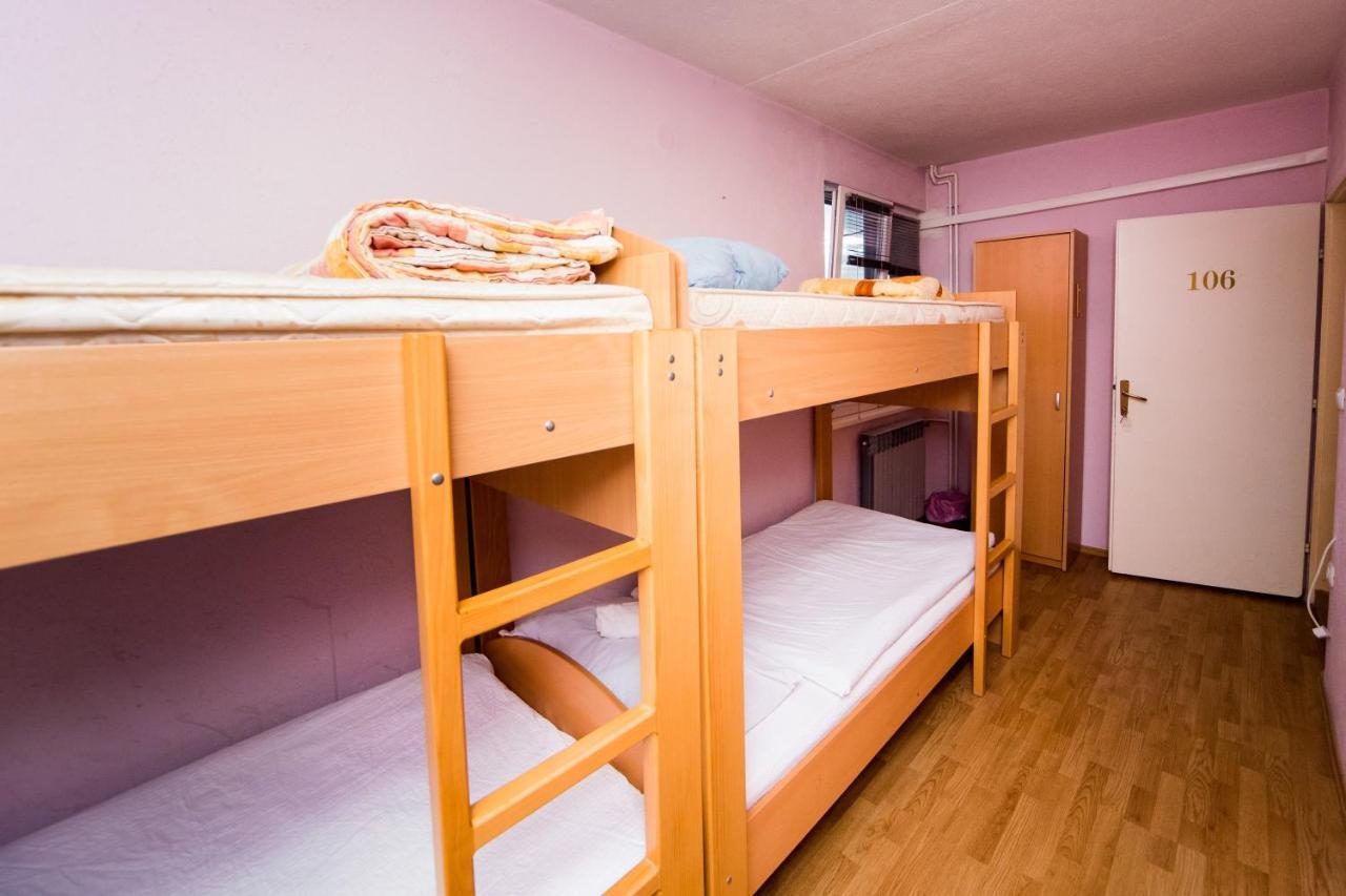 Hostel Herz บันยาลูกา ภายนอก รูปภาพ